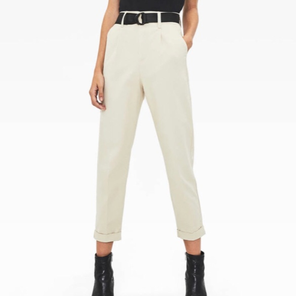 Sold— NWT- Bershka Belted Chino Trouser SZ 02